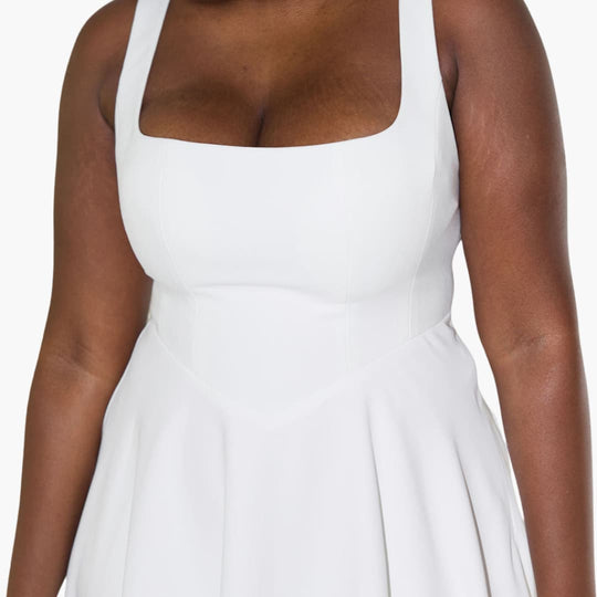 Women’s sleeveless floral summer dress with V-neck and ruffles