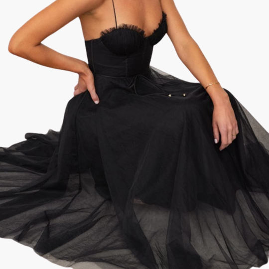 Women’s tulle maxi dress with spaghetti straps and ruched bust