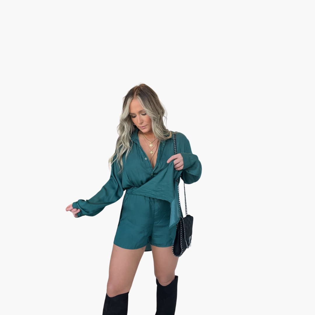 Women’s summer romper dress with long sleeves and drawstring waist