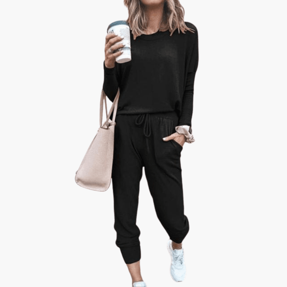 Elegant 2-Piece Set – Women's Timeless Style & Comfort