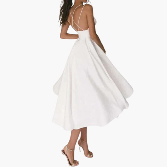 Women’s sleeveless V-neck dress with backless summer design