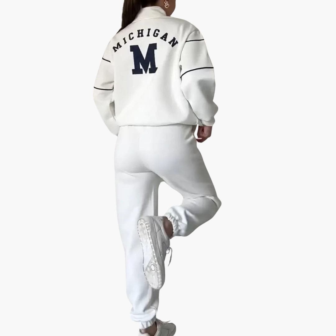 Long Sleeve Lounge Set for Women – Cozy & Stylish Comfort