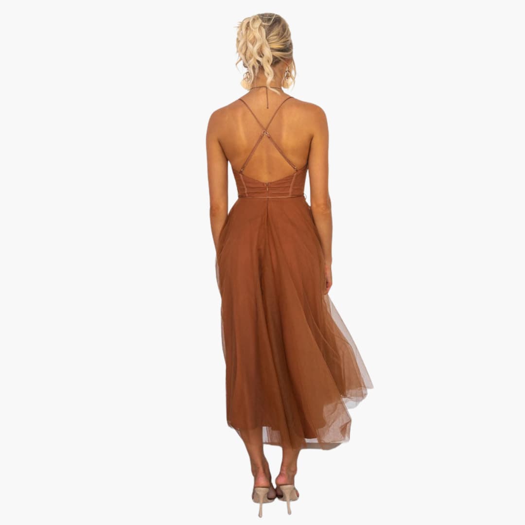 Women’s tulle maxi dress with spaghetti straps and ruched bust