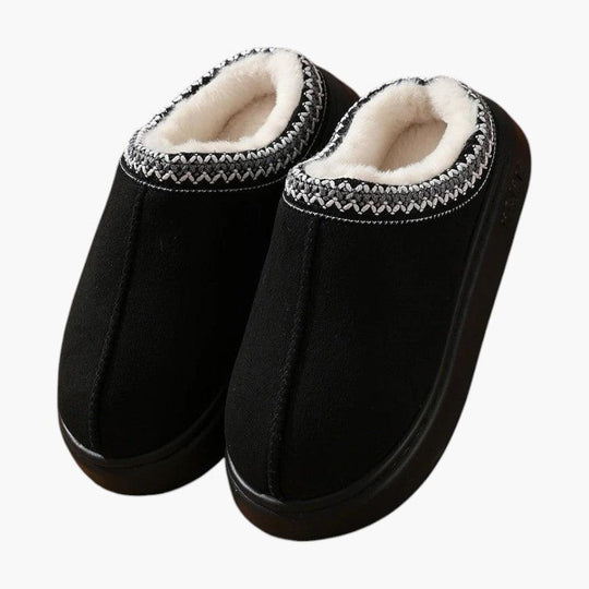 Sheepskin Slippers – Women's Cozy Indoor Winter Footwear
